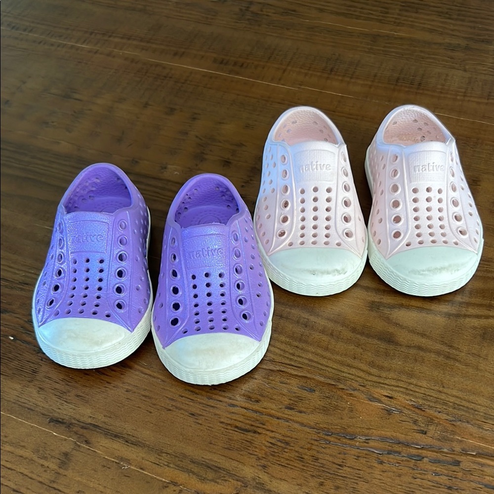 Native Kids Water Shoes - Purple and Pink